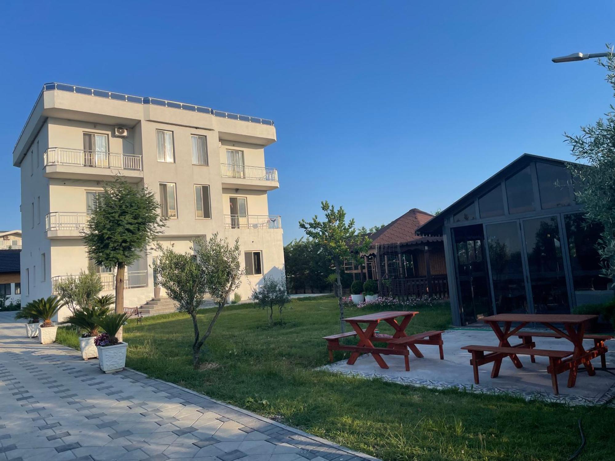 Kunevain Guest House Lezhe Ngoại thất bức ảnh