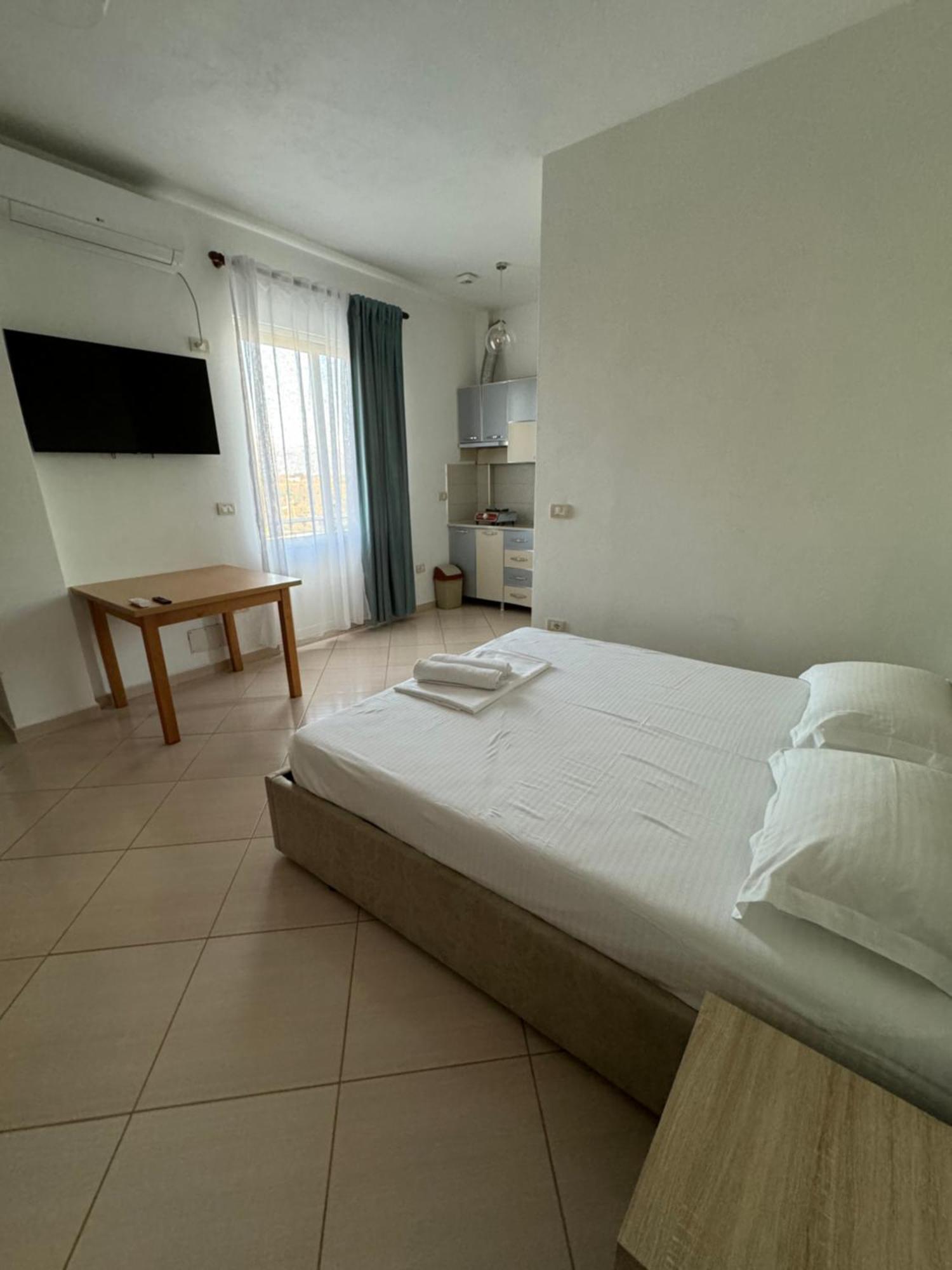 Kunevain Guest House Lezhe Ngoại thất bức ảnh